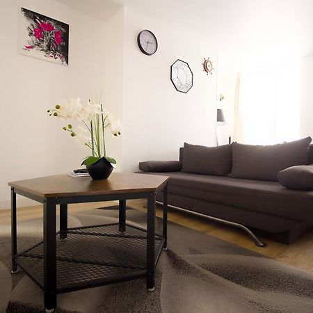 Triplex Lumineux A Cherbourg, Hyper Centre, 2 Pas Du Port & Vie Nocturne, Intendance Luxury Host Exteriér fotografie