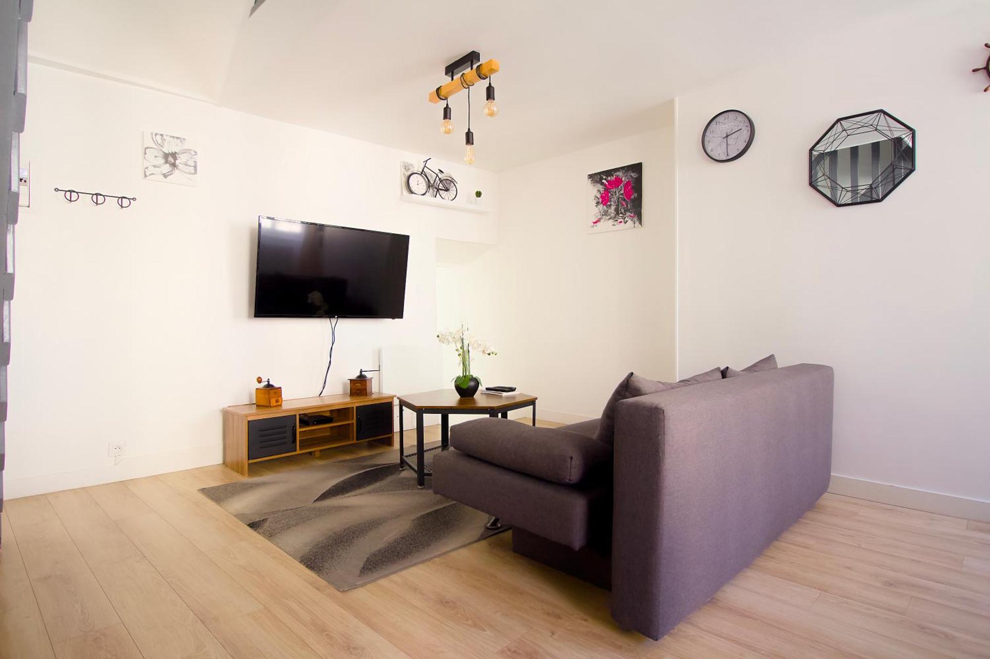 Triplex Lumineux A Cherbourg, Hyper Centre, 2 Pas Du Port & Vie Nocturne, Intendance Luxury Host Exteriér fotografie