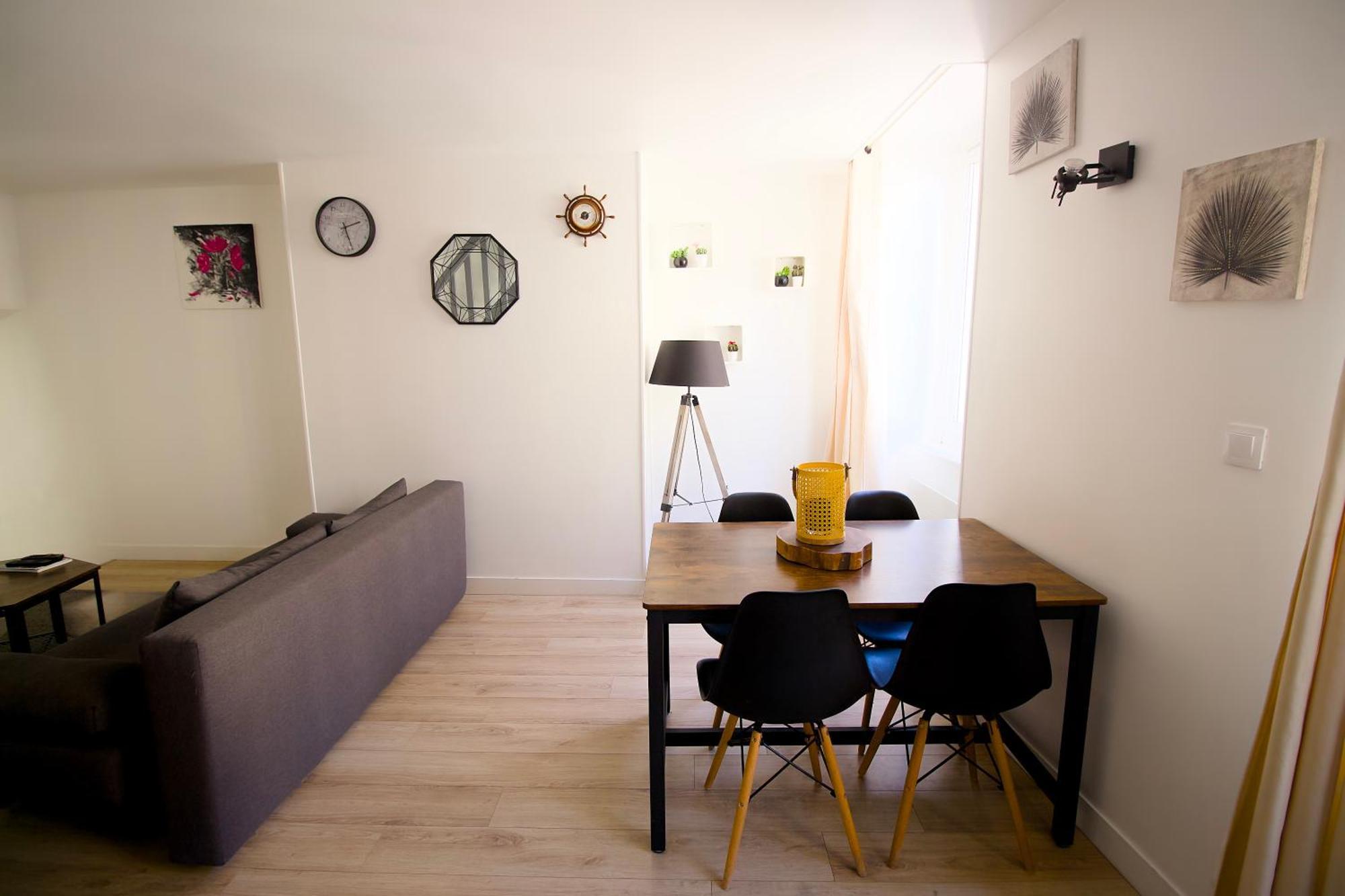 Triplex Lumineux A Cherbourg, Hyper Centre, 2 Pas Du Port & Vie Nocturne, Intendance Luxury Host Exteriér fotografie